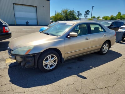 1HGCM56727A****** 2007 Honda Accord