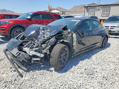 5YJ3E1EA6NF****** 2022 Tesla Model 3