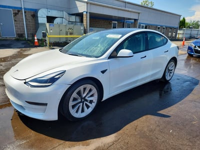 5YJ3E1EA5NF****** 2022 Tesla Model 3