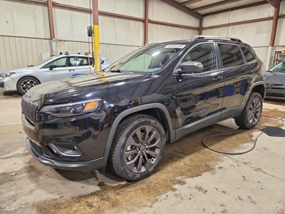 1C4PJMMX8MD****** 2021 Jeep Cherokee