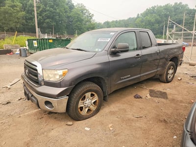 5TFUM5F1XDX****** 2013 Toyota Tundra