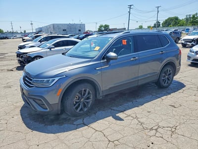 3VV2B7AXXNM****** 2022 Volkswagen Tiguan