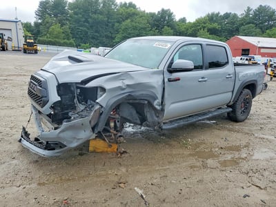 5TFCZ5AN5HX****** 2017 Toyota Tacoma