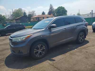 5TDJKRFH0GS****** 2016 Toyota Highlander