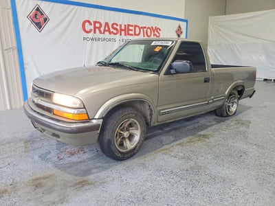 1GCCS14W0YK****** 2000 Chevrolet S-10