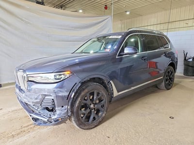 2022 BMW X7