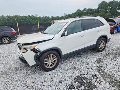 5XYKT3A62EG****** 2014 Kia Sorento