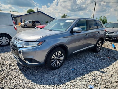 JA4AD3A32KZ****** 2019 Mitsubishi Outlander