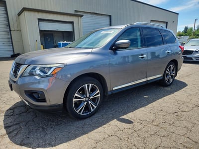 5N1DR2MM4HC****** 2017 Nissan Pathfinder