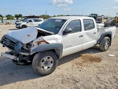 5TFMU4FN1FX****** 2015 Toyota Tacoma