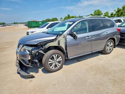 5N1DR2MN3JC****** 2018 Nissan Pathfinder