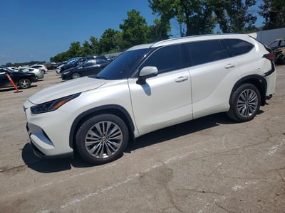 5TDFZRBH1MS****** 2021 Toyota Highlander