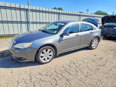 1C3BC1FB1BN****** 2011 Chrysler 200