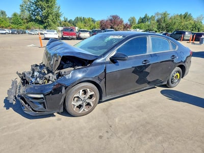 3KPF24AD8ME****** 2021 Kia Forte