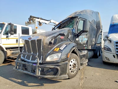 1XPBDP9X7LD****** 2020 Peterbilt 579
