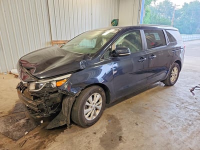 KNDMB5C14H6****** 2017 Kia Sedona