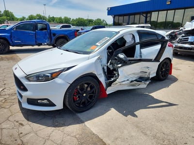 1FADP3L95JL****** 2018 Ford Focus