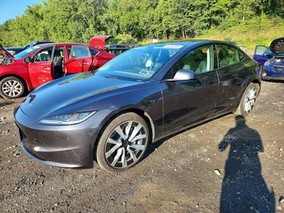 5YJ3E1EB7SF****** 2025 Tesla Model 3