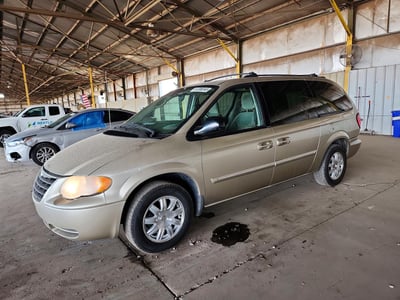 2005 Chrysler Town & Country