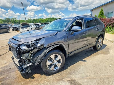 2T3P1RFV3PW****** 2023 Toyota RAV4