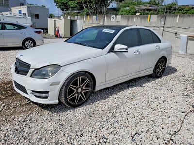 WDDGF4HB1EA****** 2014 Mercedes-Benz C-Class