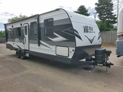 573TM3224R8****** 2024 Grand Design Recreational Momentum