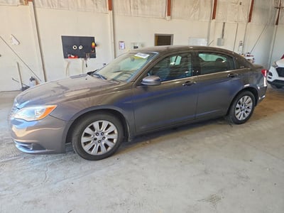 1C3CCBAB7EN****** 2014 Chrysler 200