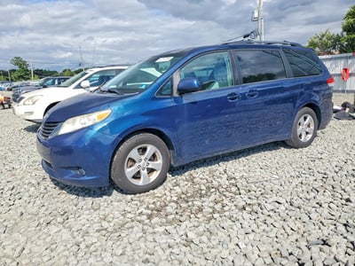 5TDKK3DC7BS****** 2011 Toyota Sienna