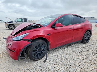 7SAYGDEE2NF****** 2022 Tesla Model Y