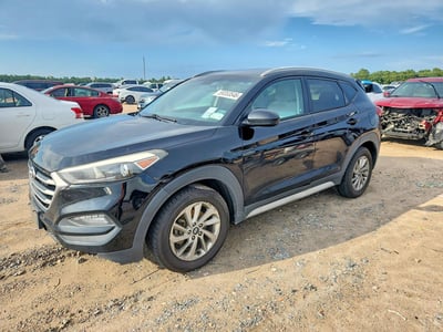 KM8J3CA44JU****** 2018 Hyundai Tucson