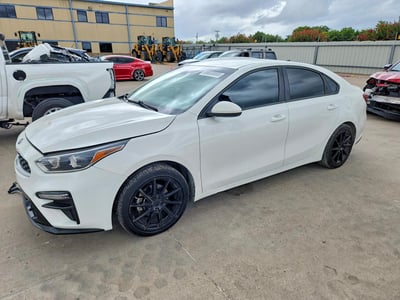 3KPF24AD1ME****** 2021 Kia Forte