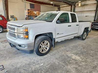 1GCVKREH2EZ****** 2014 Chevrolet Silverado 1500