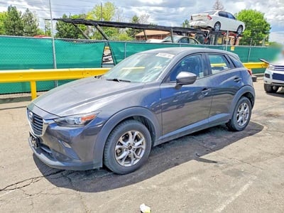 JM1DKFB78G0****** 2016 Mazda CX-3