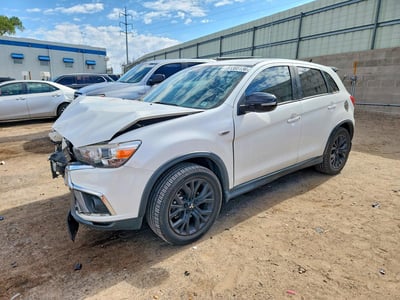 JA4AP3AU2JZ****** 2018 Mitsubishi Outlander