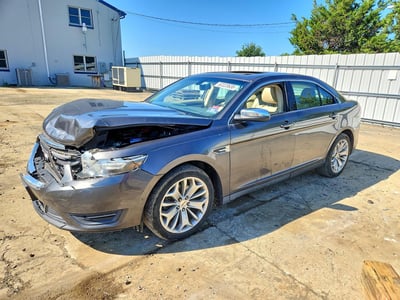 2015 Ford Taurus