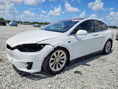 5YJXCBE2XGF****** 2016 Tesla Model X