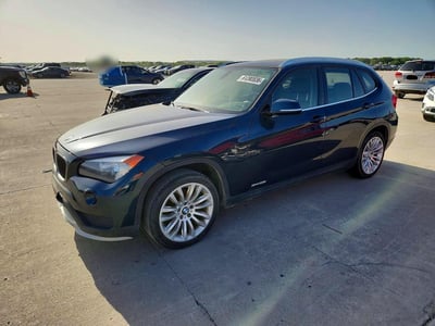 WBAVM1C52FV****** 2015 BMW X1