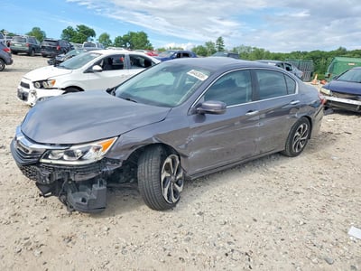 1HGCR2F99HA****** 2017 Honda Accord