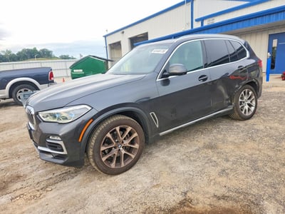 5UXCR6C53KL****** 2019 BMW X5
