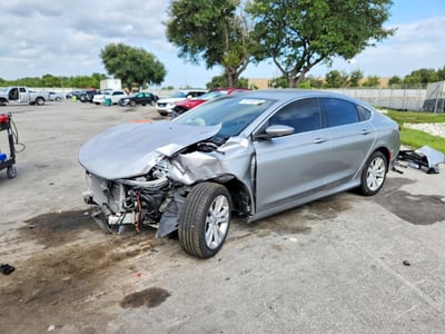 1C3CCCAB8GN****** 2016 Chrysler 200