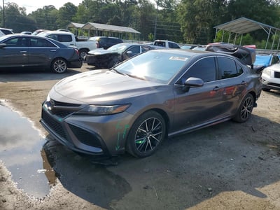 4T1T11AK4MU****** 2021 Toyota Camry