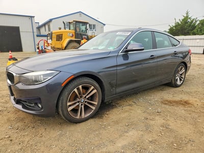 WBA8Z9C33HG****** 2017 BMW 3 Series
