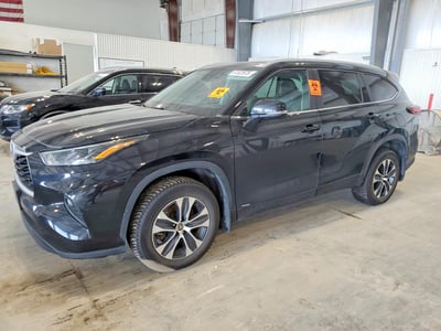 5TDKBRCH0RS****** 2024 Toyota Highlander