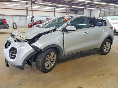 KNDPMCAC6J7****** 2018 Kia Sportage