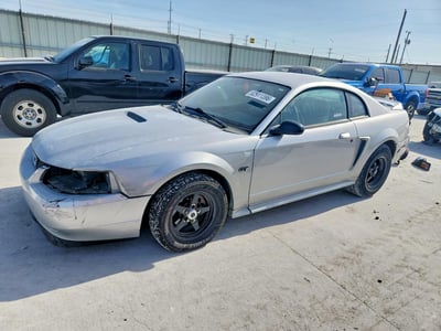 2000 Ford Mustang