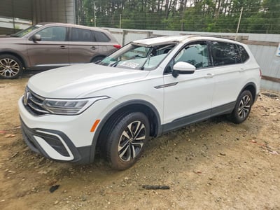3VV1B7AX1NM****** 2022 Volkswagen Tiguan