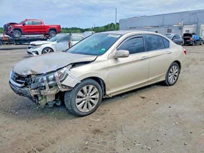 1HGCR3F84DA****** 2013 Honda Accord