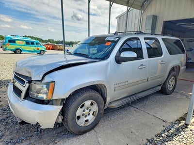 1GNSCJE04ER****** 2014 Chevrolet Suburban