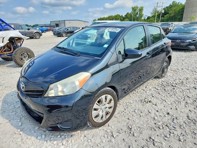 JTDKTUD38CD****** 2012 Toyota Yaris