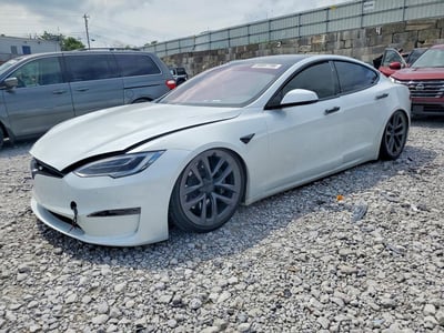 5YJSA1E65MF****** 2021 Tesla Model S